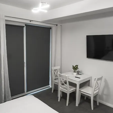 Seavibe Sideview Mamaia Nord Apartment